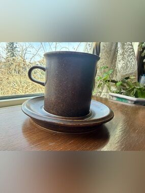 MCM 1960s ARABIA RUSKA Finland cup with saucer